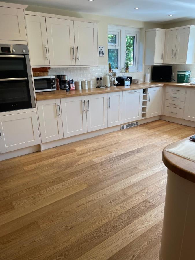 Cotswolds Luxury House In Central Bourton Large Sleeps 2-11. Pet Friendly. Esterno foto